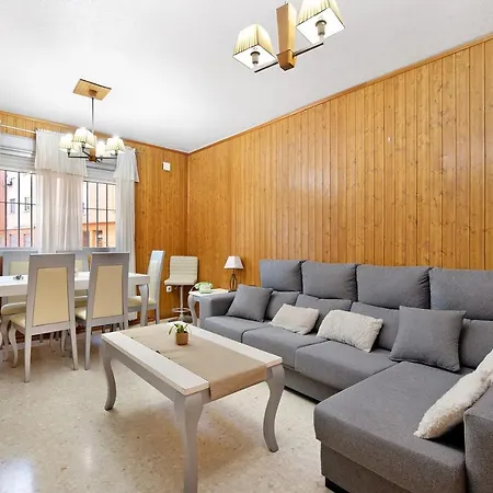 Las Bodegas Apartment *